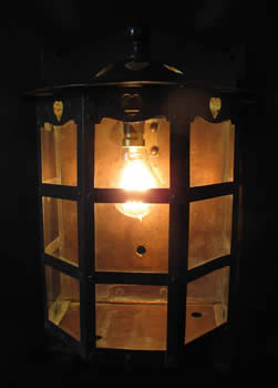 bgh_voysey_heart_lantern_4