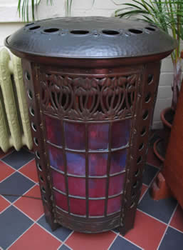 cranberry_floor_light_2