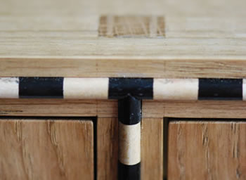 cotswold_double_display_cabinet_inlay