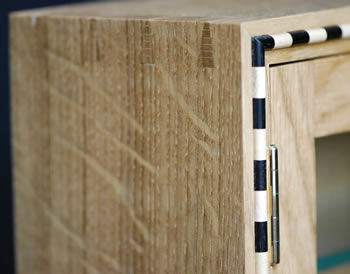 cotswold_double_display_cabinet_dovetailed