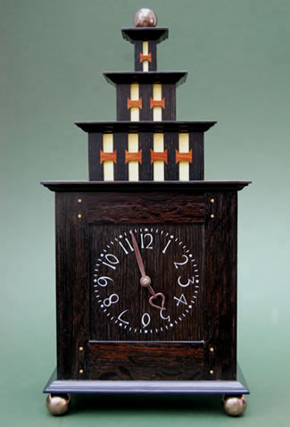 7_mantle_clock_front