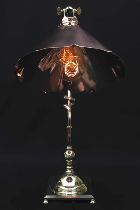 benson_lamp_10