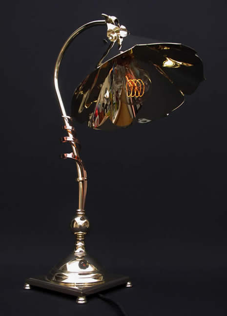 benson_lamp_4