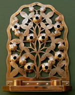 strawberry_flower_sconce